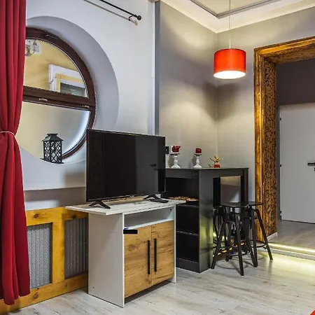 Koa - Inside Old Town Апартаменти *